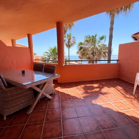 Apartamento Luxury Three Bedroom At *