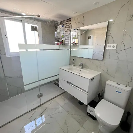 Apartamento Luxury Three Bedroom At
