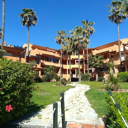 Apartamento Luxury Three Bedroom At